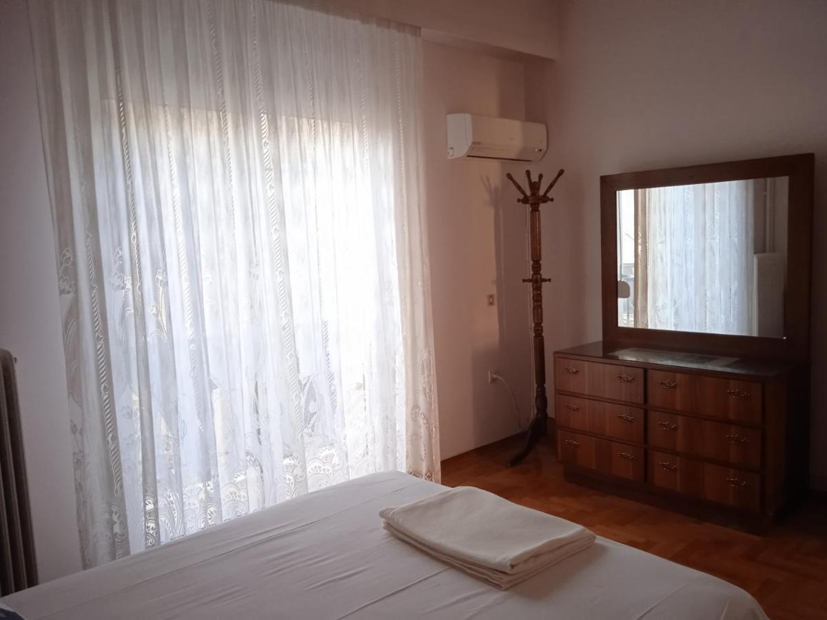 Charm & Comfort Near Petralona Station 아테네 외부 사진